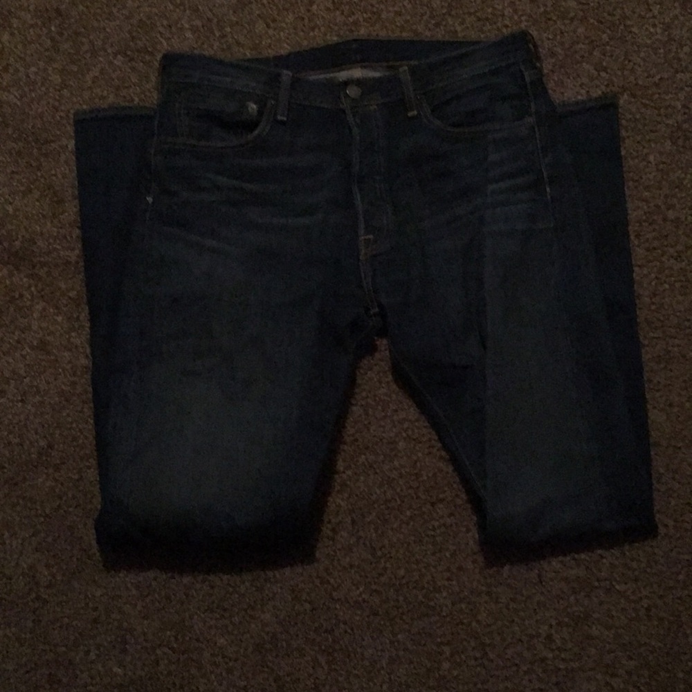 Levi men’s jeans 501